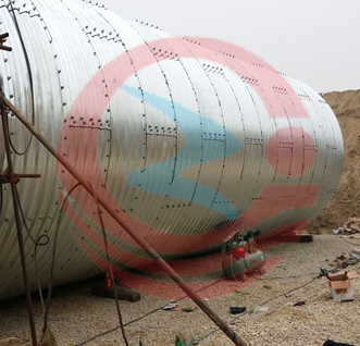 ���и���