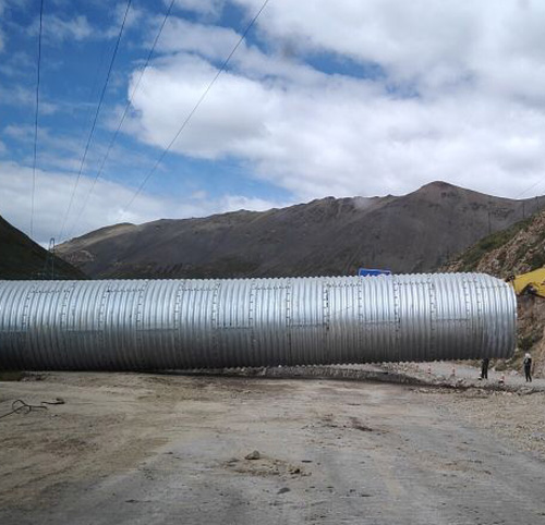 ���̰���